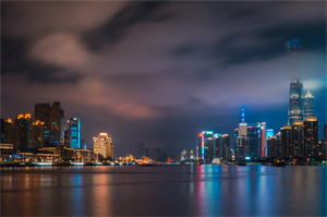 ## Shanghai's Street Art： Graffiti and Performance