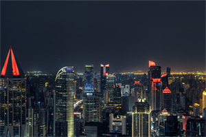A Personal Experience： The First Step into a Shanghai Tea House